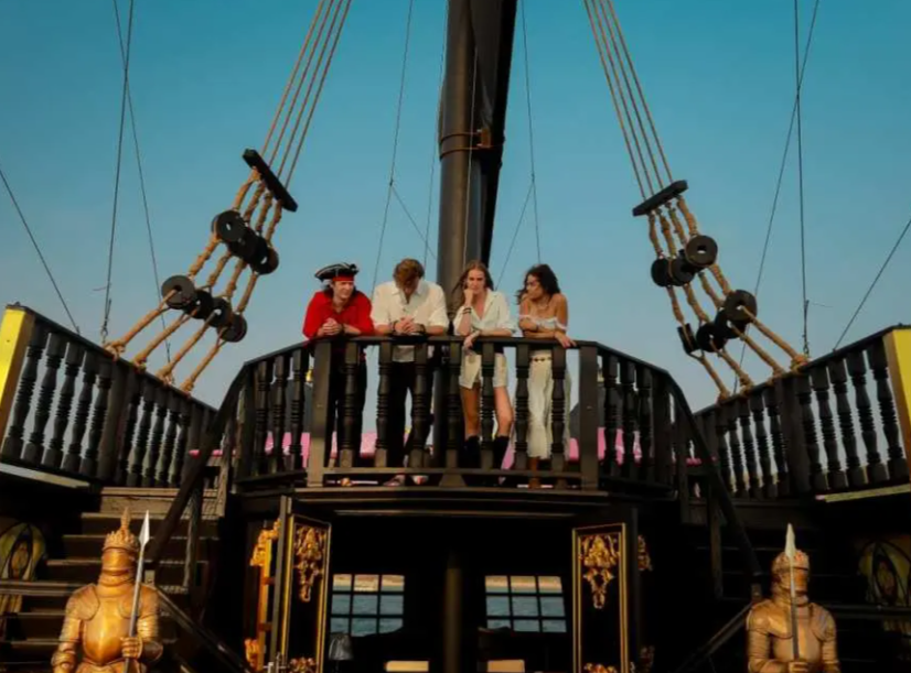Lord Black Pearl Pirates Ship Pattaya Day Tour with round-trip share transfer within Pattaya City Area