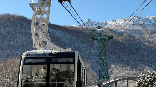 1-day tour to Noboribetsu and Lake Tōya in Hokkaido – Noboribetsu Jigokudani Valley