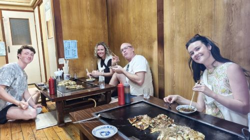 Escape the crowds: Kyoto scenery electric bikes tour