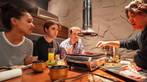 Tokyo Night Foodie Tour in Shinjuku - Seasonal Sushi, Wagyu Beef Day Tours