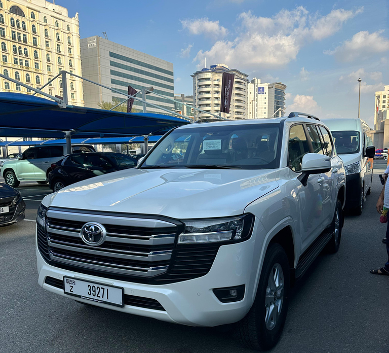 Dubai Airport Transfers Multiple Arrival & Departure Options
