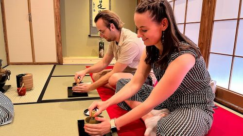Tea Ceremony Experience in Osaka Doutonbori Day Tours