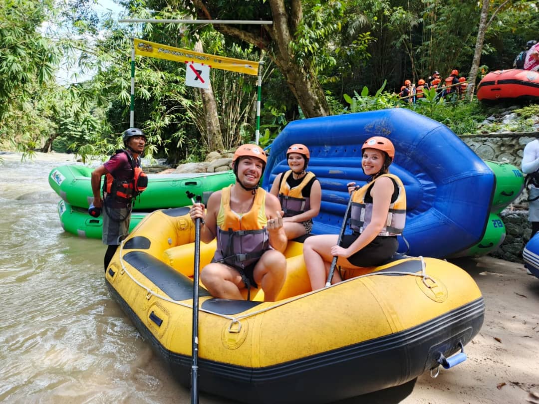 Full Day : Gopeng White Water Rafting  - An Adventure You Must Experience