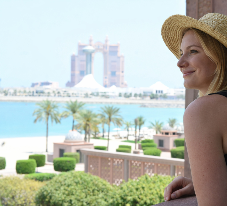 From Dubai: Abu Dhabi Small-Group Day-Tour with Lunch