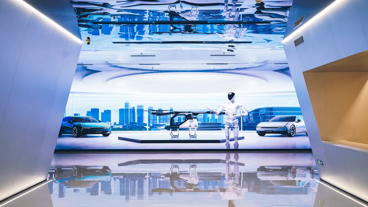 XPeng Parks Tour Kid‑Friendly AI & New‑Energy Vehicle Immersive Manufacturing Experience