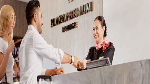 Plaza Premium Lounge Service at Dubai International Airport (DXB) 34008
