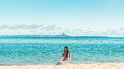 Okinawa Trip Moments in Japan[A local professional photographer will accompany you for a 1-hour photo shoot. You'll receive the photos within 7 days, including over 100 digital copies of all shots.]