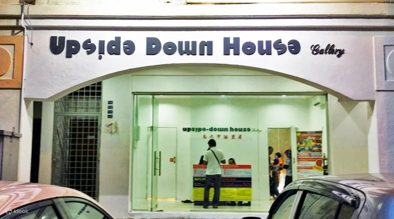 Upside Down House Gallery Melaka Admission Ticket