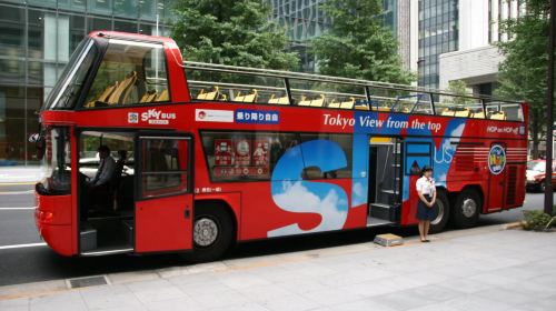 Tokyo Sky Hop Bus (open-top panoramic view + 3 hop-on hop-off routes + immersive tour of Tokyo's urban attractions)