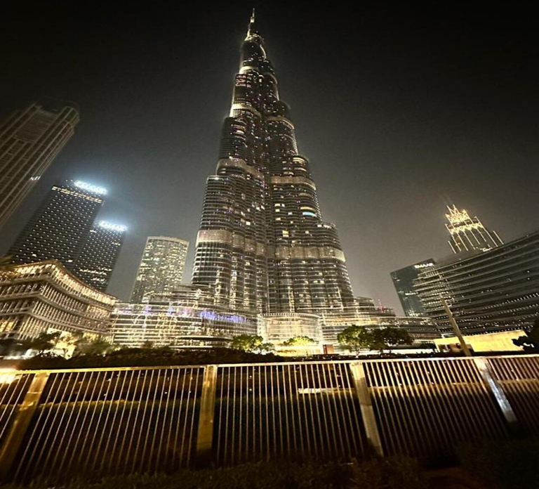 Dubai: VIP Private City Tour with Burj Khalifa Entry Tickets