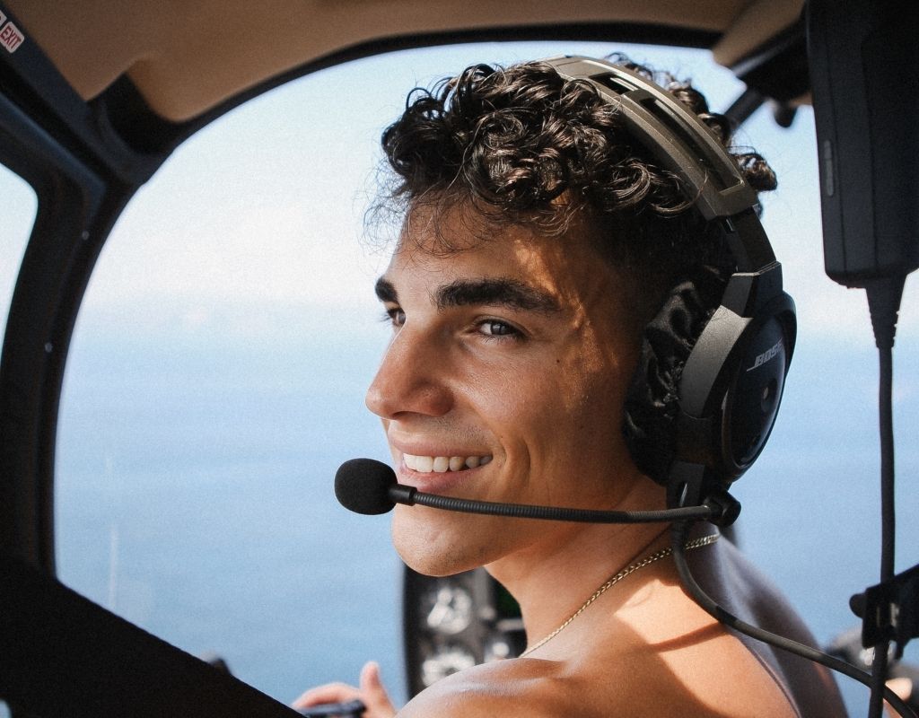 Bali: Scenic Helicopter Flight Over Coastline & Landmarks
