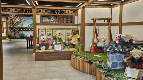 Incheon 1-Day Tour: Ganghwado Luge, Kimbap Making & Lotte Premium Outlets