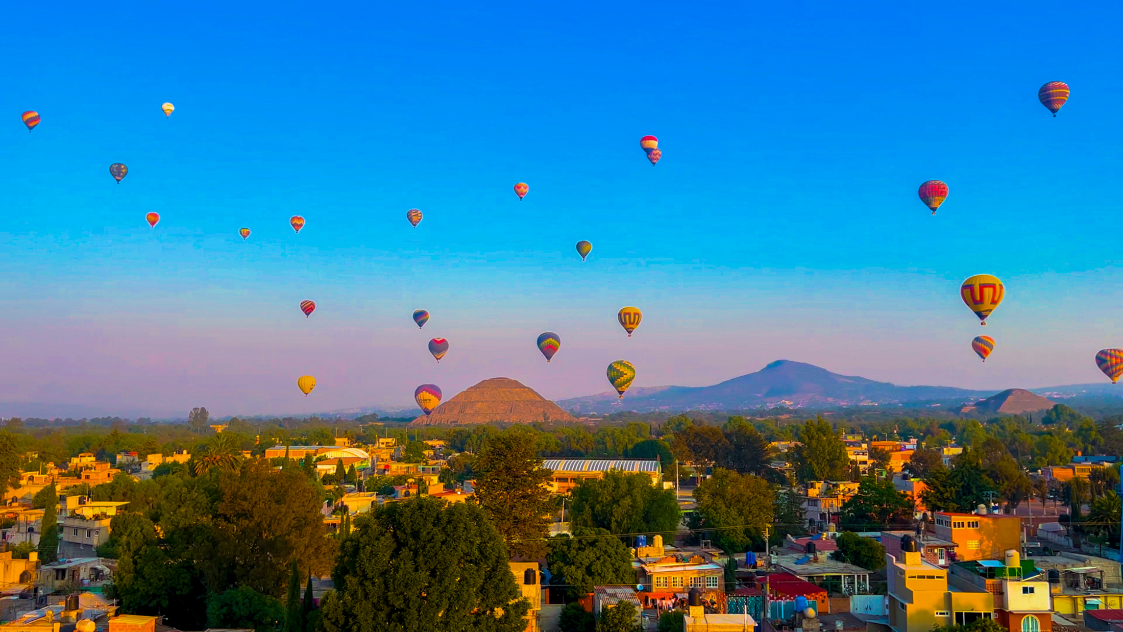 Private Balloon Ride for Couples with Marriage Proposal