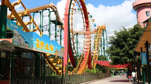 Qiushuishan Park Playground