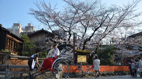 From Osaka: Himeji, Kobe and Nara trip Day Tours