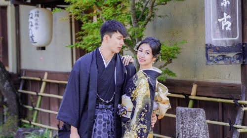 Kyoto Travel Photography[Kyoto Japan Photo Shoot [Chinese Photographer + All Digital Photos Included + Retouched Photos + Beautiful Kimono Rental]]