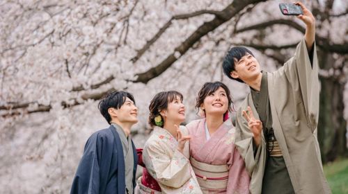 Kimono and Yukata Experience at Yumeyakata in Kyoto, Japan