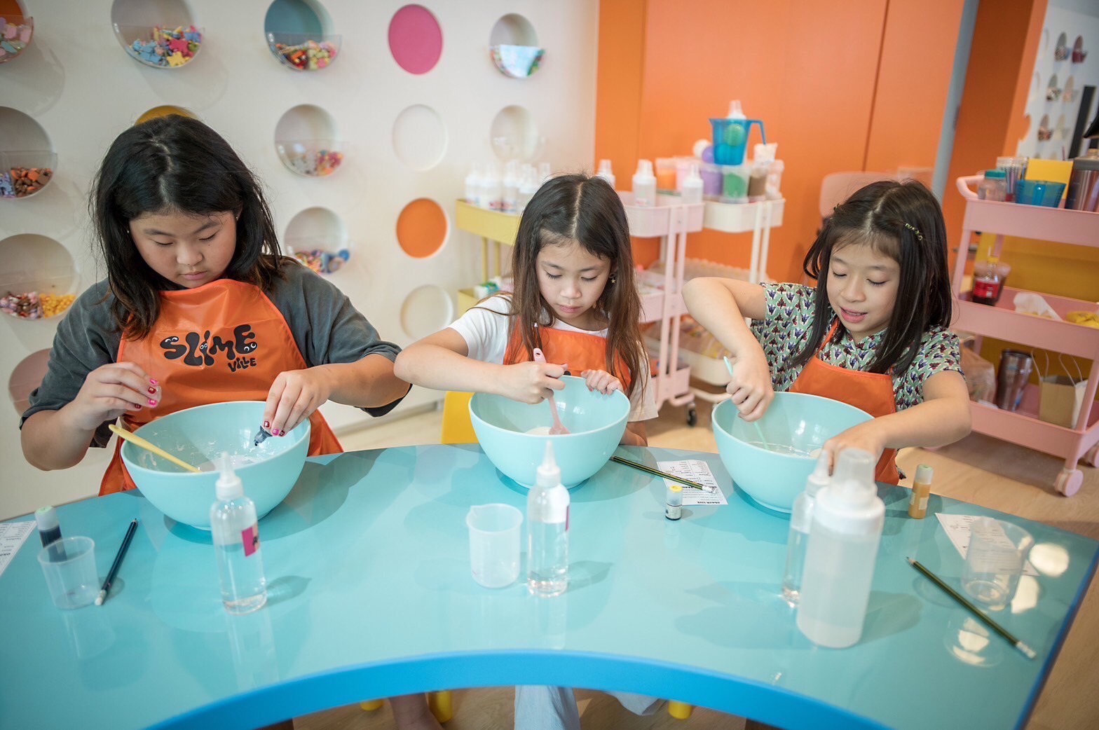 SLIMEVILLE SUKHUMVIT49