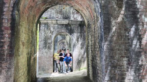 Escape the crowds: Kyoto scenery electric bikes tour