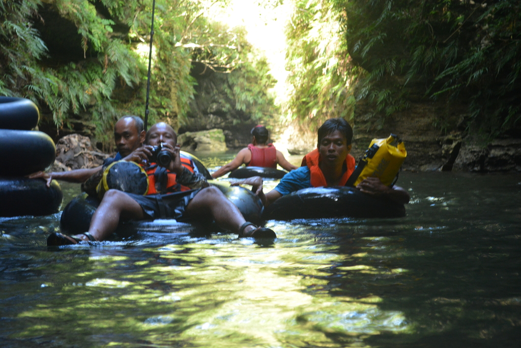 Pangandaran Boat Tour – East Beach, Nature Reserve & Snorkelling