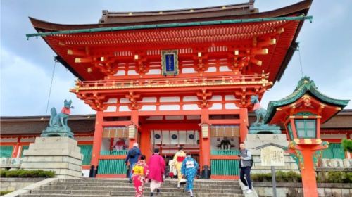 Kyoto: Golden Route Sightseeing Tour via Bus with Lunch Day Tours