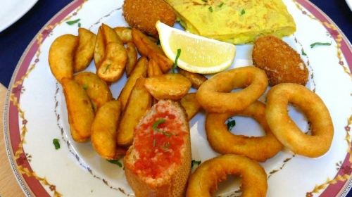 Barcelona: Gastronomic Segway Tour