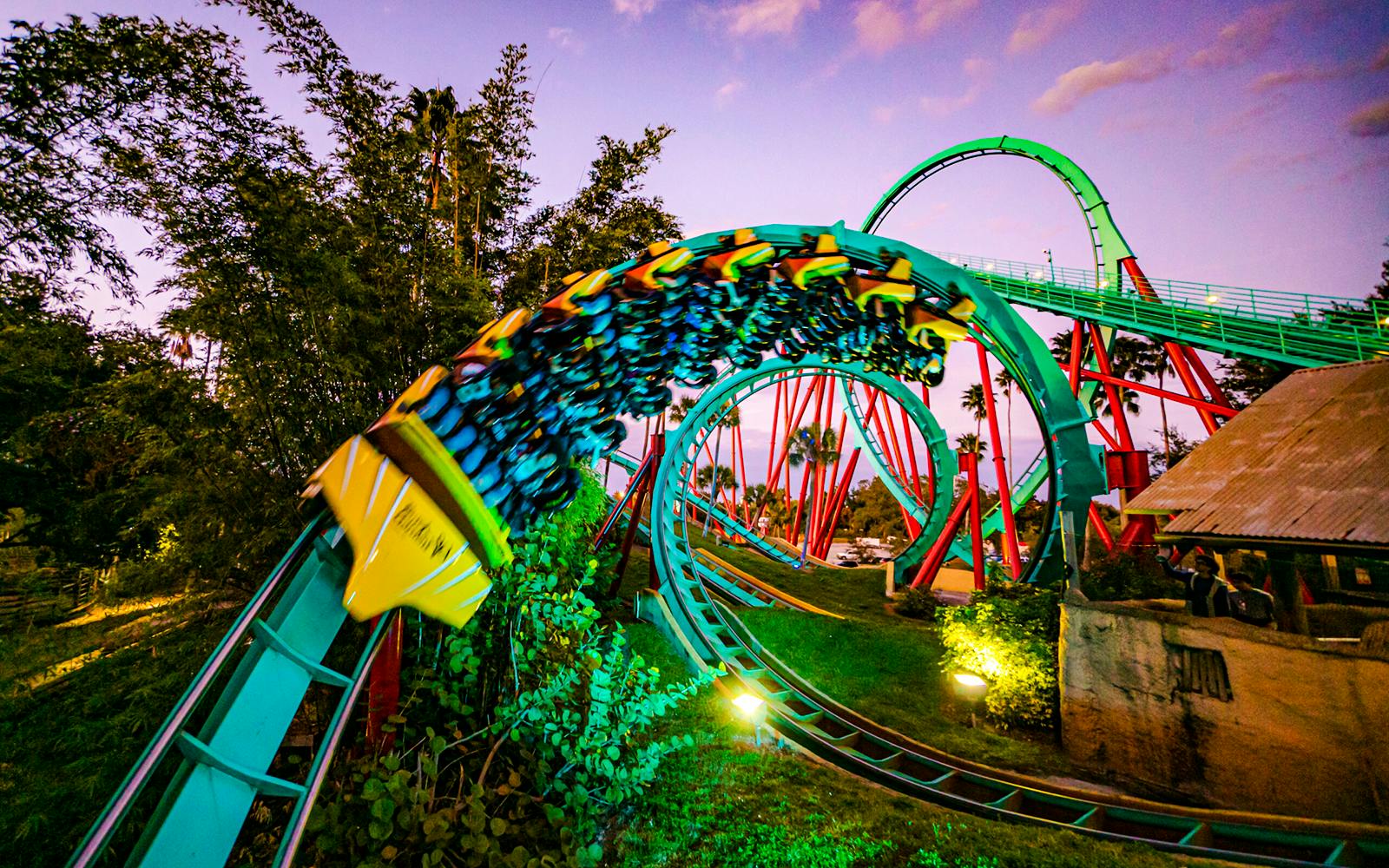 Aquatica Orlando 4-Park, 14-Day Unlimited Visits + Free Parking