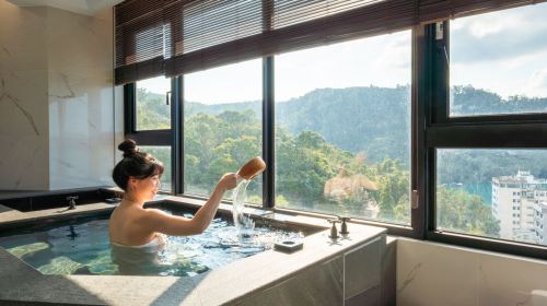 Sun Moon Lake Lealea Wyndham Hot Spring Hotel Private Hot Spring Room for 2