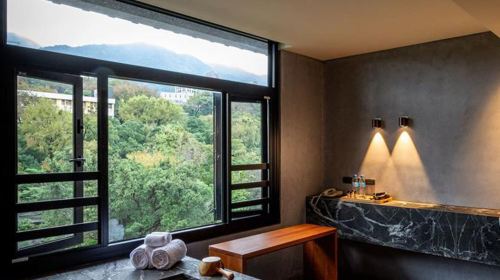Beitou Hot Spring Bathhouse for 2 people for 90 minutes (2 people + NT$300 on holidays)