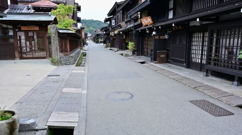 A one-day tour of ancient Japanese towns – Hida Highlands, Gunjo Hachiman