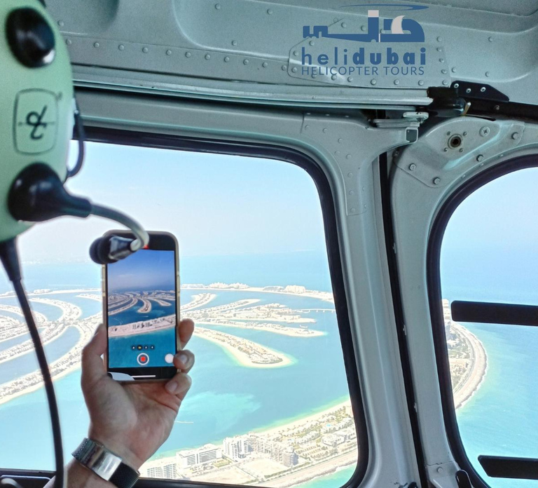 Dubai: 30-Minute Scenic Helicopter Tour