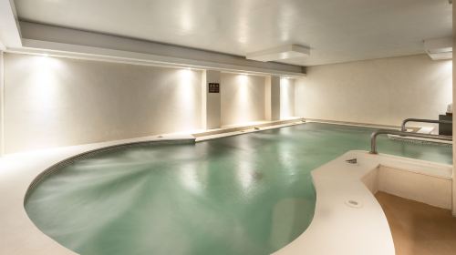 Beitou, Taipei – Shuimei Hot Spring Club – Shuimei Public Naked Hot Spring · Private Sun and Moon Hot Spring House