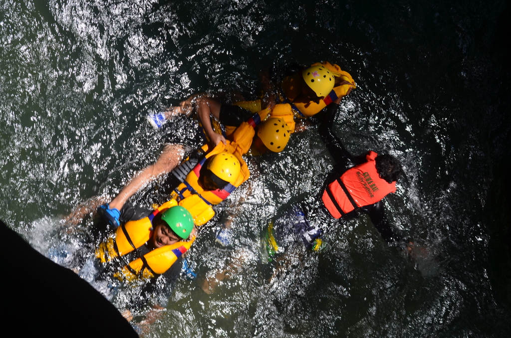 Body Rafting Green Canyon Pangandaran – Short Track (5 km)