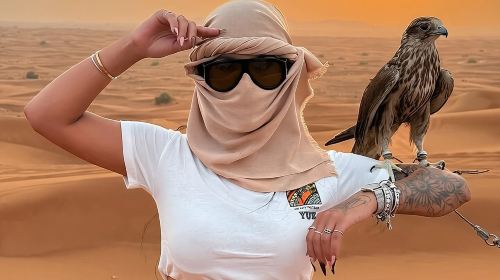 Morning Red Dunes Buggy (30m) + Camel & Falcon for 2 people Day Tours