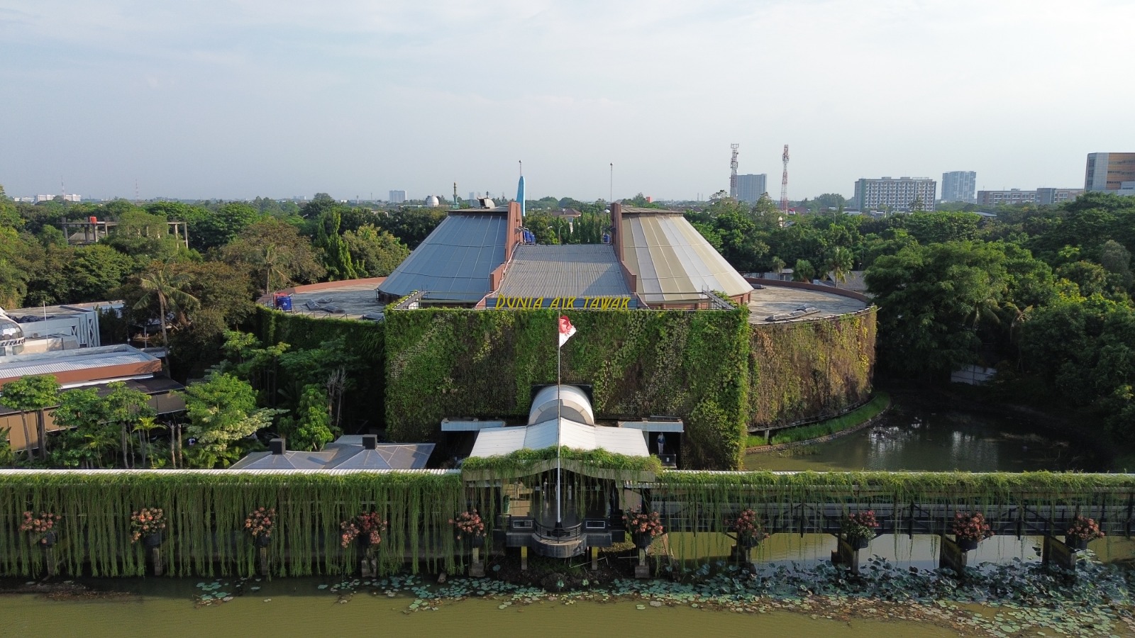 Jagat Satwa Nusantara - Dunia Air Tawar