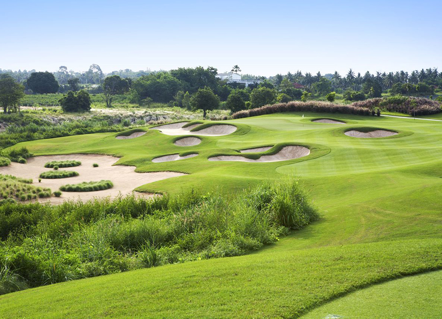 Pattaya Golf Holiday  4 Days / 3 Nights - Pattaya Beach Thai Pass