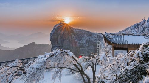 Tianmen Mountain National Forest Park