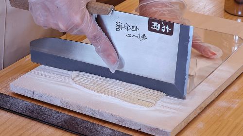 RAMEN Noodle Making Experience! Made from flour in 30min!