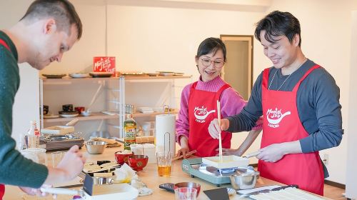 Tokyo Washoku 4-hour Cooking Class: From Market to Table