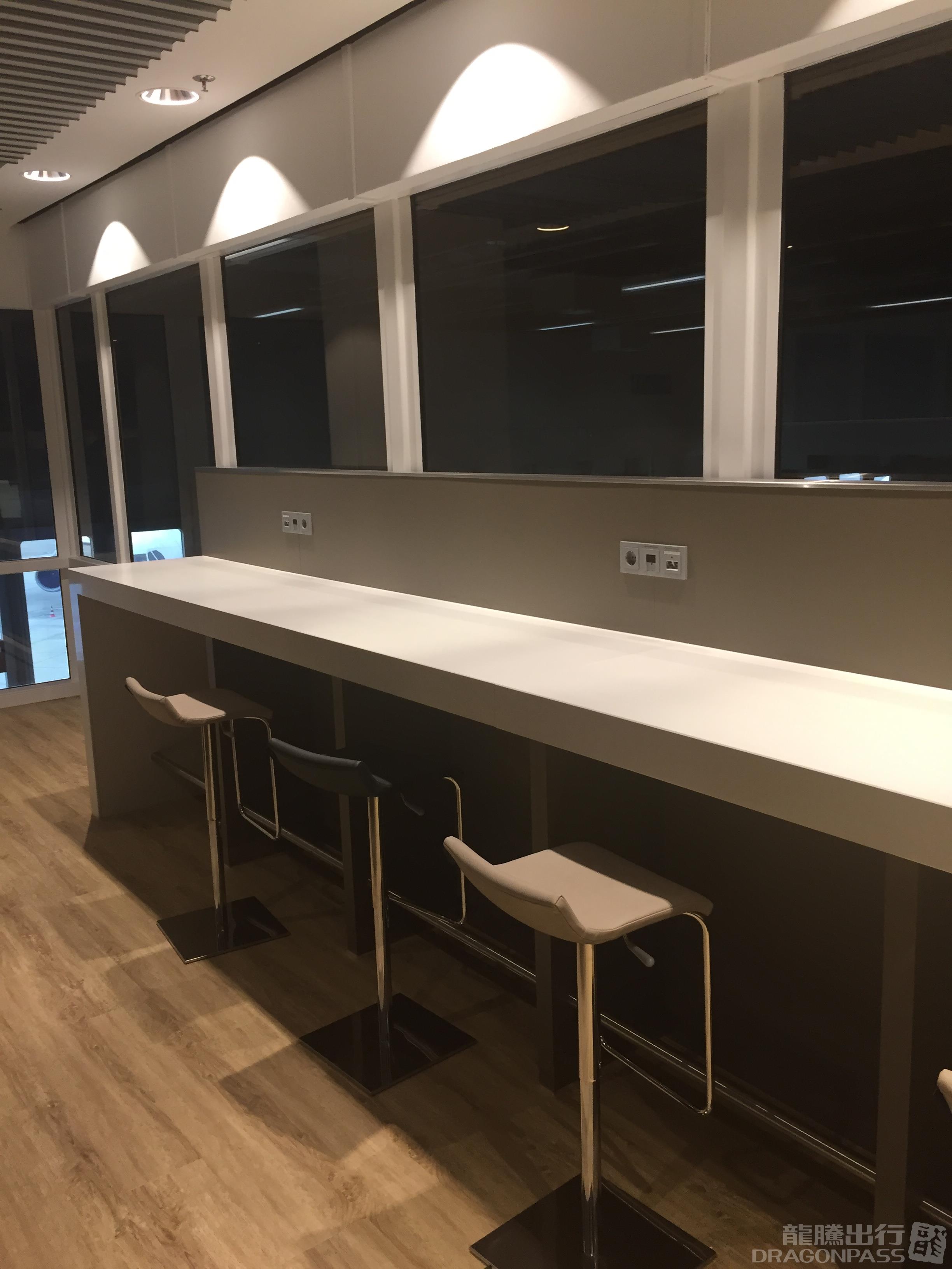 Open Sky Lounge Duesseldorf International