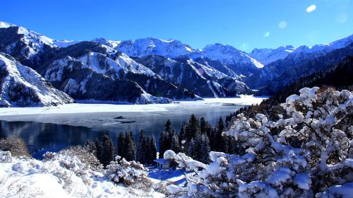 Tianshan Tianchi