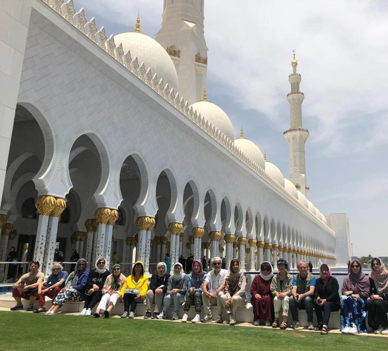 Abu Dhabi City Essentials: Half-Day Tour