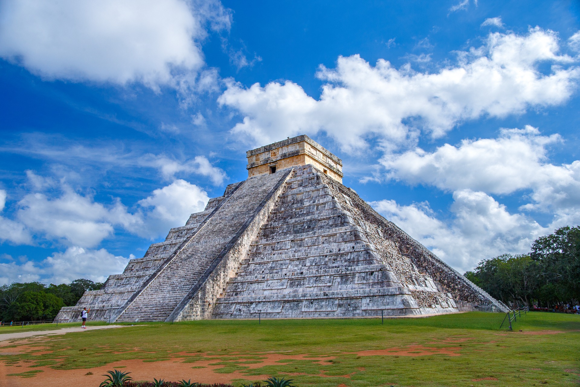 Chichen Itza On-Site Guided Tour with Professional Guide