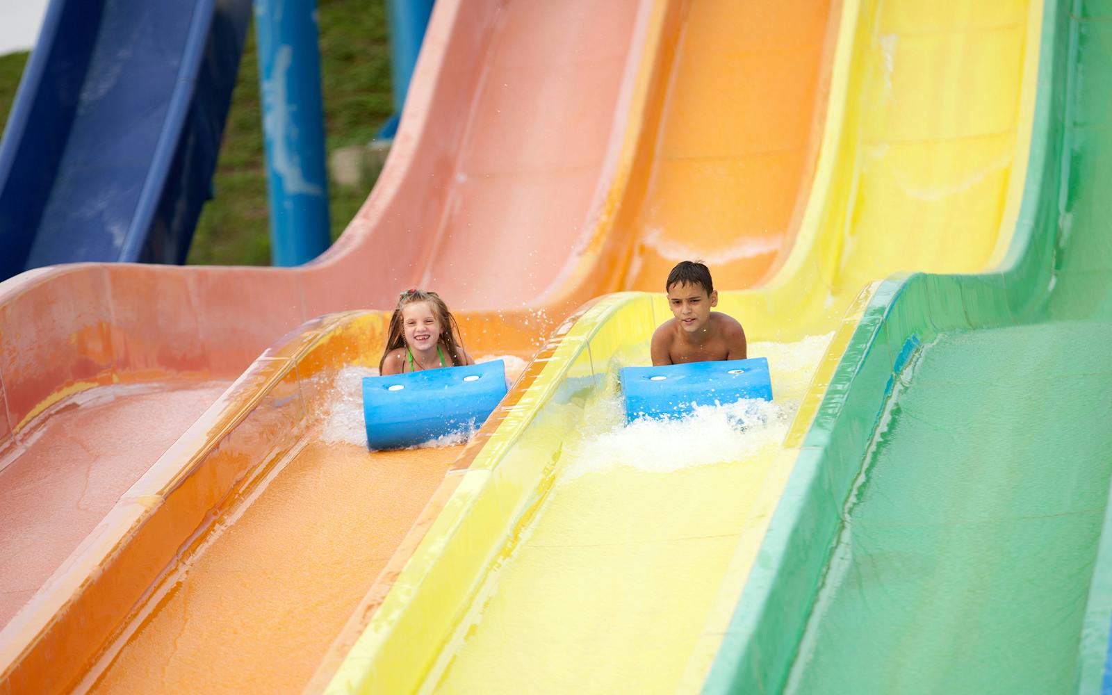Aquatica Orlando 3-Park Tickets