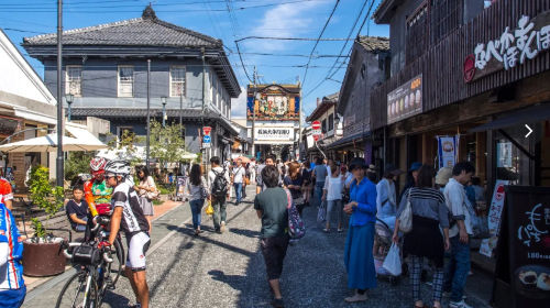 Luxury Day Trip: Hikone Castle, Ohnohama Walk, Maibara & Kurokabe Plaza