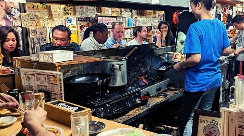 Osaka Kickstart: Hotspots & Hidden Gems Tour Day Tours