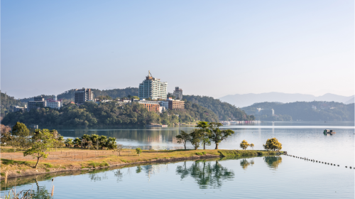 One-way shuttle from Sun Moon Lake to Taipei – Departing from Sun Moon Lake
