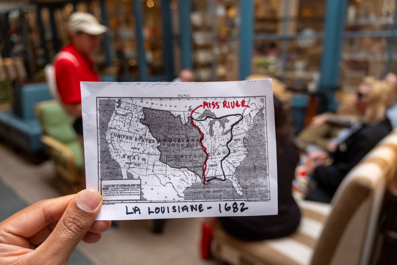 Explore Historic New Orleans: Hidden Garden District Tour