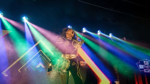 Osaka Variety Show (English Host) – Experience Osaka Nightlife with Various Unique Performances