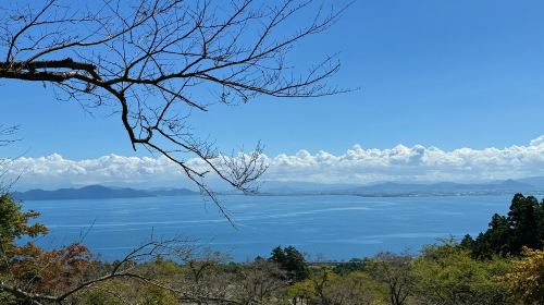 1-day tour to Lake Biwa, Shirahige Shrine and Omihachiman in Shiga, Japan